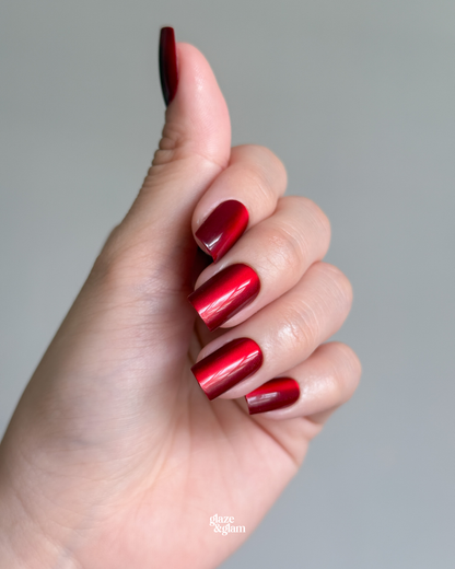 #005:  Red Cat Eye